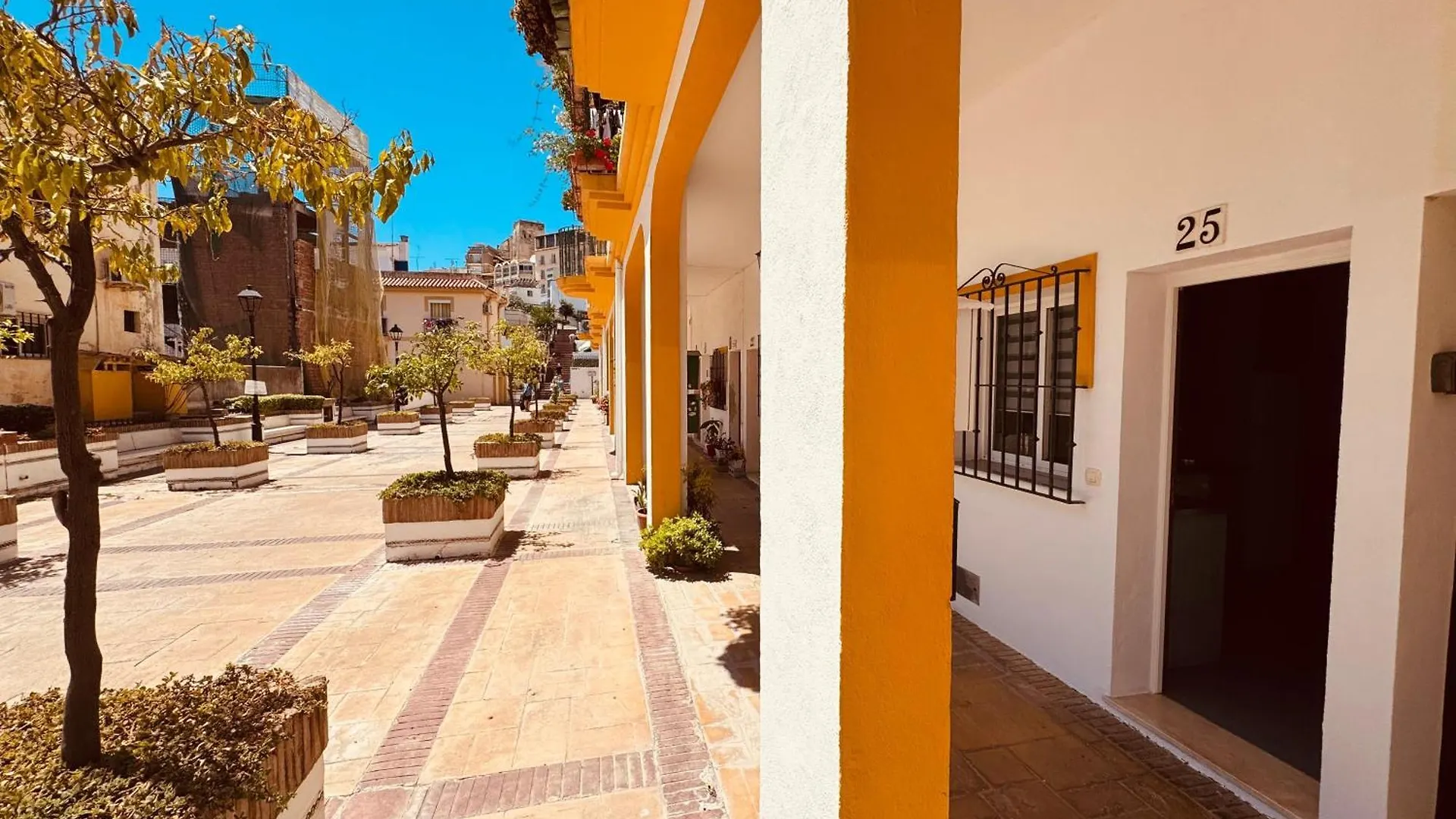 Apartamento Bajondillo Cozy Inns 토레몰리노스